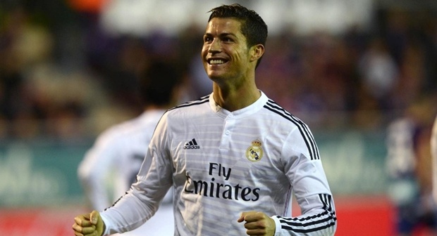 1. Cristiano Ronaldo (Real Madrid/Bồ Đào Nha, 79 triệu USD).