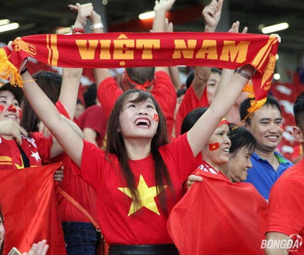 Chiều nay đội tuyển Việt Nam bước vào trận tranh HCĐ môn bóng đá nam SEA Games với đối thủ Indonesia. Trước đó Việt Nam gục ngã trước Myanmar ở bán kết, trong khi Indonesia thua đậm trước Thái Lan.