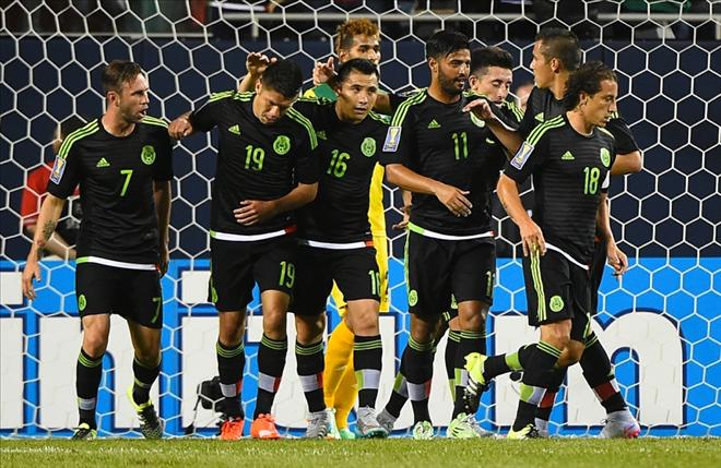 Bảng C Gold Cup 2015: Mexico đại thắng, Trinidad & Tobago rộng cửa vào tứ kết 