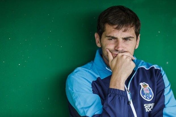 Casillas đã có mái nhà mới Porto. Ảnh: Internet.