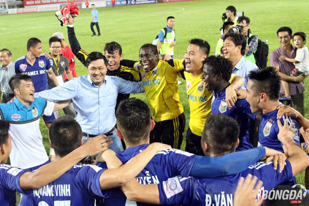 GĐĐH Cao Văn Chóng: B.Bình Dương đủ sức giành cú đúp vô địch mùa bóng 2015