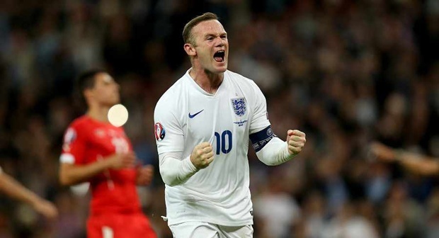 Rooney không được NHM Anh ghi nhận dù vừa phá kỉ lục ghi bàn của Sir Bobby. Ảnh: Internet.
