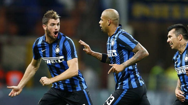 Inter tiếp tục kéo dài chuỗi trận toàn thắng của họ lên con số 5 sau khi Felipe Melo đánh đầu ghi bàn từ quả phạt góc của Alex Telles. 