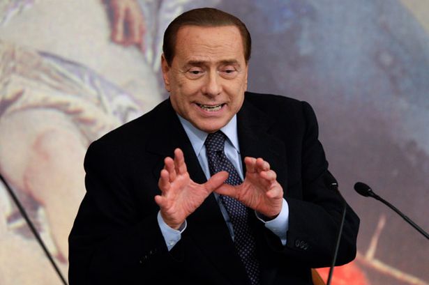 Berlusconi hoàn toàn tin tưởng HLV Mihajlovic. Ảnh: Internet.