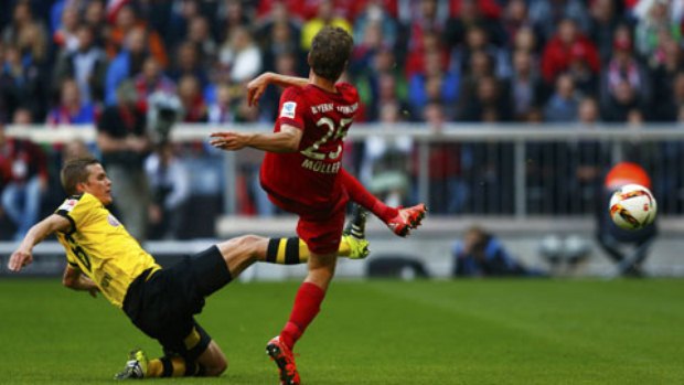 Muller tiếp tục có duyên với mành lưới Dortmund. Ảnh: Internet.