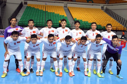 ĐT Futsal Việt Nam vượt qua Myanmar với tỉ số 2-1. Ảnh: Internet.