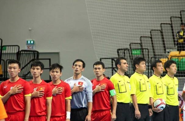 Đè bẹp Philippines 19-1, Việt Nam giành vé vào bán kết AFF Futsal 2015. Ảnh: Internet.