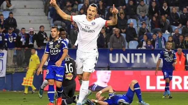 Ibrahimovic lập cú đúp giúp PSG đánh bại Bastia. Ảnh: Internet.