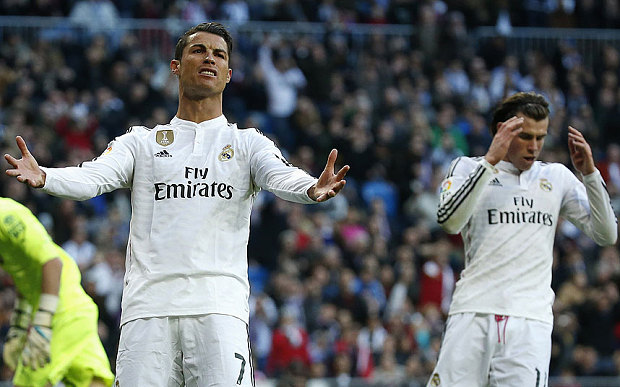 Không có chỗ cho Ronaldo và Bale. Ảnh internet.