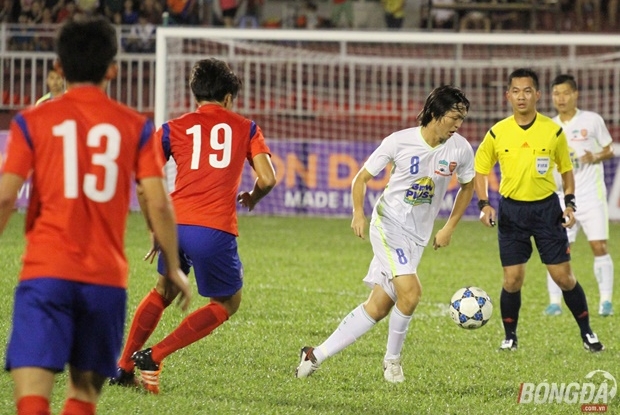U21 HAGL thất bại 0-1 trước U19 Hàn Quốc. Ảnh: Đình Viên.