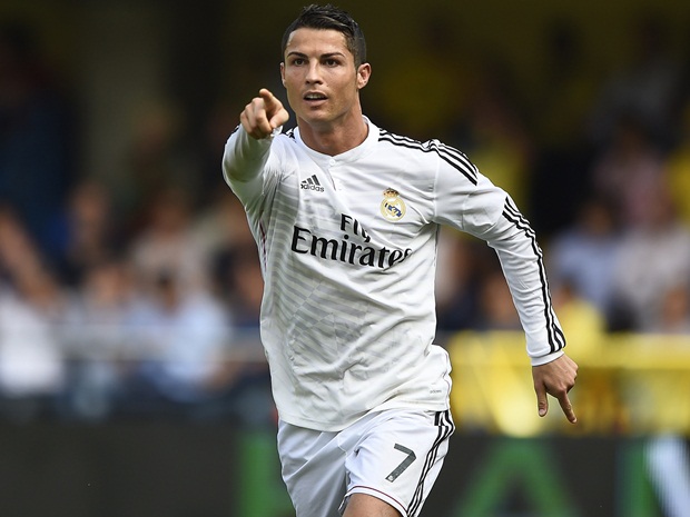 PSG thèm khát Ronaldo. Ảnh: Internet.