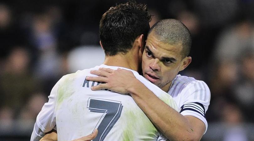 Pepe cho rằng Real Madrid cần vượt qua gánh nặng tâm lý sau khi thua Barcelona. Ảnh: Internet.