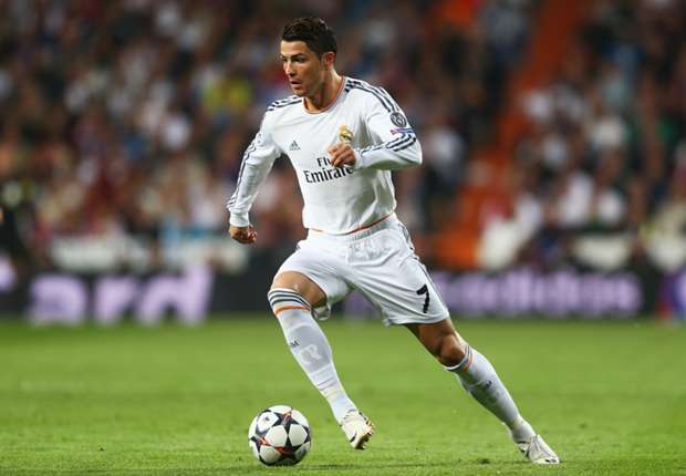 Ronaldo sẽ giải nghệ ở tuổi 35. Ảnh: Internet.