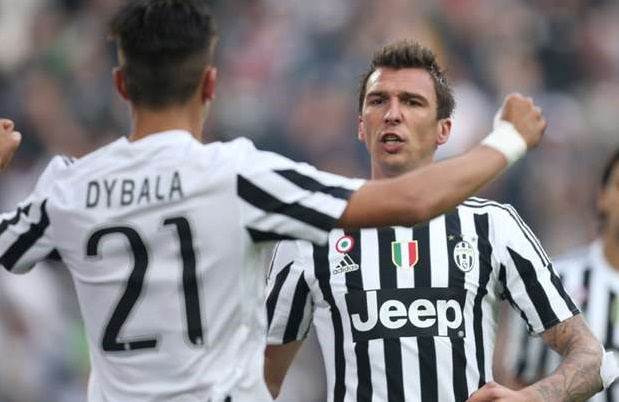 Bộ đôi Mandzukic - Dybala đóng góp lớn vào thành công của Juventus. Ảnh: Internet.