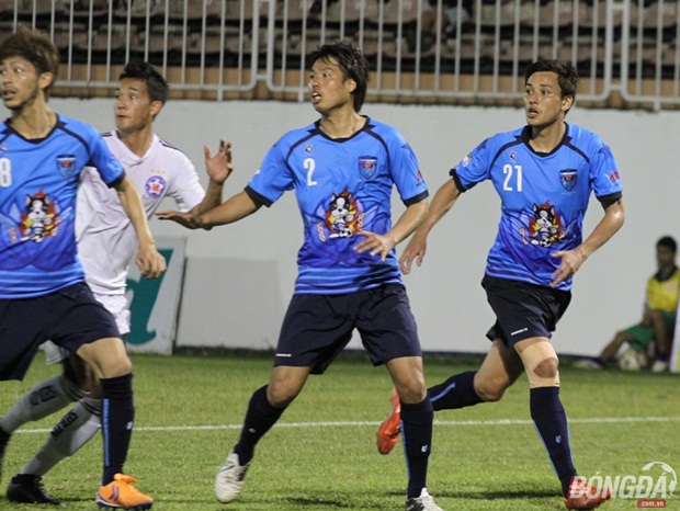 Tuấn Anh hội quân cùng Yokohama FC tại Hà Nội