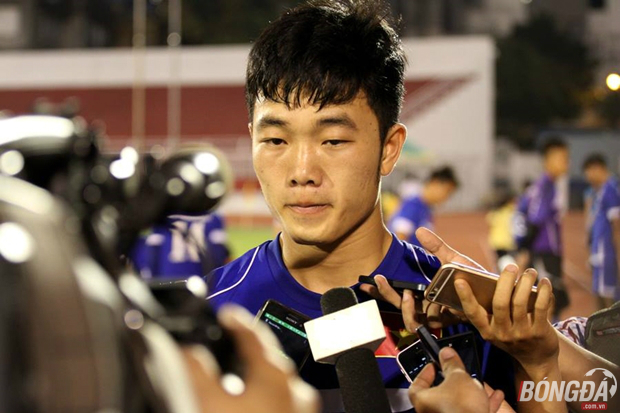 Xuân Trường vừa nhận được những lời khen tích cực từ HLV Kim Do-hoon của Incheon United. Quang Thịnh.