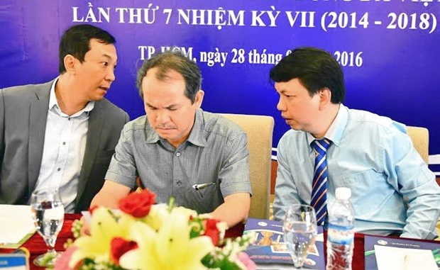 ‘Thay đổi ban lãnh đạo VFF, bóng đá Việt Nam mới khá lên'
