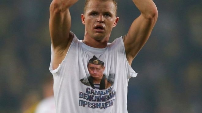 Cầu thủ Nga sắp bị cấm thi đấu vì hâm mộ Tổng thống Putin