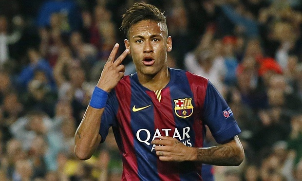 Neymar ký hợp đồng nháy với Barcelona. Ảnh internet.