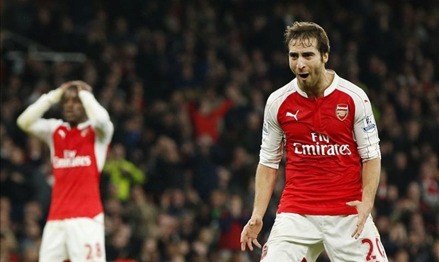 Arsenal không gia hạn cựu binh sau màn trình diễn thảm họa