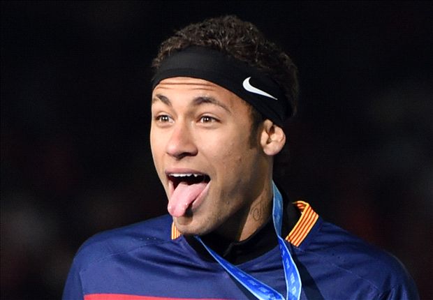Chính thức: Neymar cam kết tương lai, M.U hụt hẫng