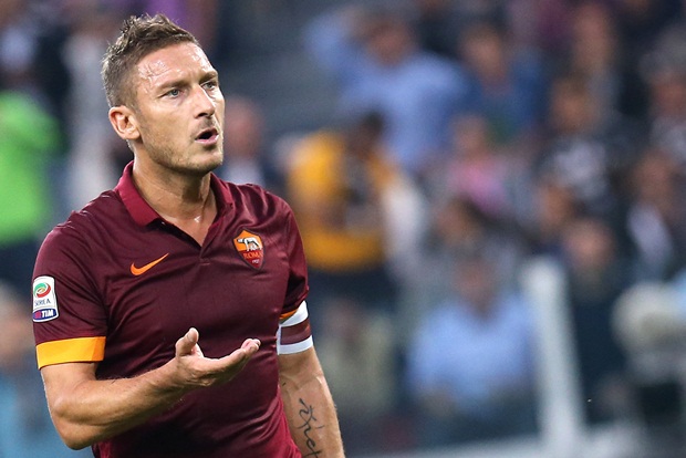 Francesco Totti: Bỏ thì thương, vương thì tội