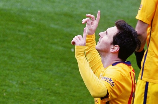 Messi tiếp tục có siêu phẩm, Barca tiếp tục bất bại