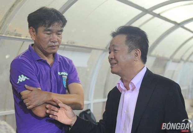 HLV Phạm Như Thuần xin rút lui khỏi đội bóng mặc dù vẫn đang khá thành công trên cương vị huấn luyện. Ảnh: Đình Viên.