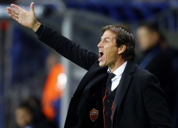 AC Milan đang xem xét việc mời cựu HLV Rudi Garcia của AS Roma. Ảnh: Internet.