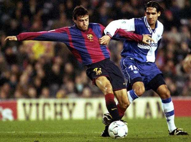 5. Luis Enrique – 19 bàn: Vị HLV hiện tại của Barca đã trải qua những năm tháng thành công ở Real trong 5 mùa bóng, đỉnh cao là ngôi vô địch La Liga 1994/95. Nhưng đến Barca năm 1996, ông đã giành trọn tình yêu cho đội chủ sân Nou Camp. Dù chơi cho 2 gã khổng lồ Tây Ban Nha, Enrique vẫn không một lần giành ngôi vô địch Champions League. Khi thông báo giã từ sự nghiệp thi đấu ở tuổi 34, ông đã ghi được 144 bàn thắng, hiệu suất 1 bàn/4 trận không phải là thấp với một tiền vệ. Tính riêng ở đấu trường Champions League, ông ghi được 19 bàn.