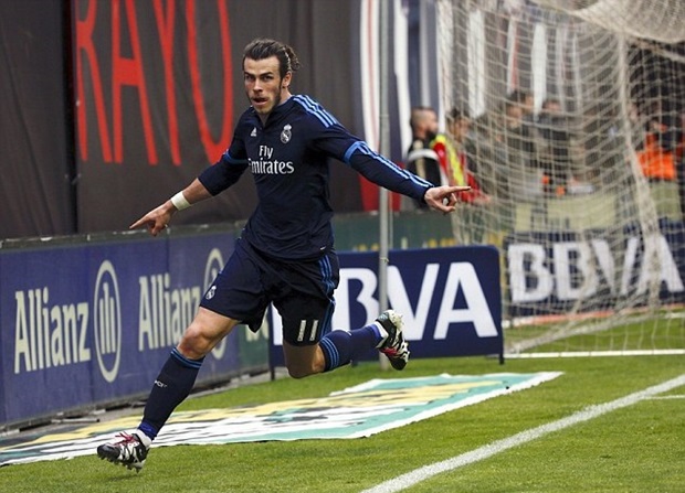 Bale lập cú đúp, Real Madrid 
