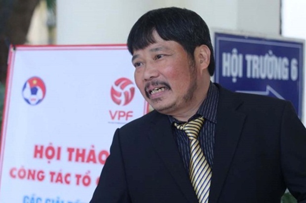  Còi vàng 2006 Dương Mạnh Hùng cho rằng xử Hà Anh Chiến chỉ là giải pháp xoa dịu sự phẫn nộ từ dư luận.