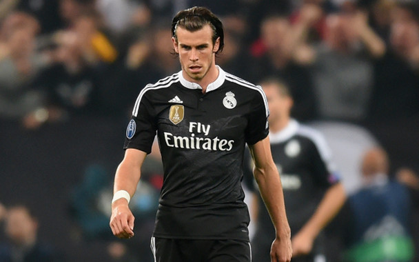  Khi còn là một tài năng trẻ tại Southampton, Gareth Bale từng suýt chút nữa đầu quân cho Manchester United. Nhưng duyên phận đã đưa đẩy anh đến với Tottenham Hospur. Năm 2013, Quỷ đỏ còn có thêm một lần tiếp cận ngôi sao xứ Wales nhưng không thành. Sau đó, anh đã đến với Real Madrid bằng bản hợp đồng kỷ lục thế giới.