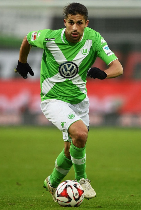 Ricardo Rodríguez của Wolfsburg đang thu hút sự chú ý từ Real Madrid. Ảnh: Internet.