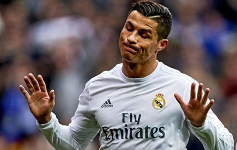 PSG bác tin mua Ronaldo với giá siêu khủng. Ảnh: Internet.