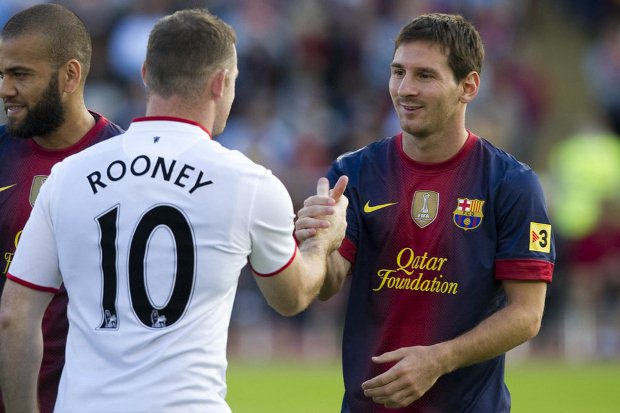 Messi khiến Rooney tâm phục khẩu phục. Ảnh: Internet.