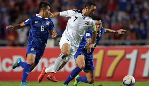 Cầm hòa Iraq, Thái Lan tiếp tục đứng đầu bảng F