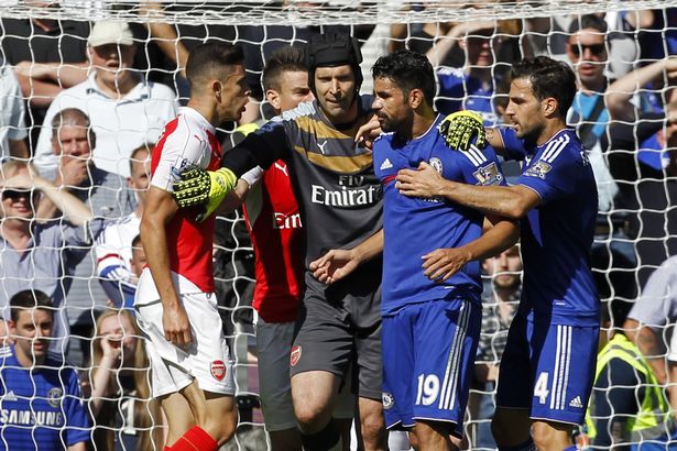 Arsenal mang họa cho Diego Costa bằng cách nào?