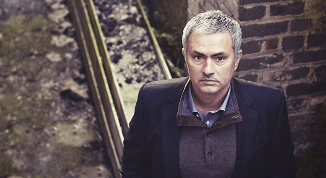 Jose Mourinho tức điên nhìn Chelsea thua thảm trên sân nhà