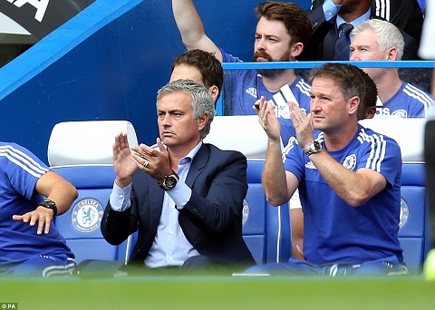 Học trò ở Chelsea “tố” Mourinho đã lách luật