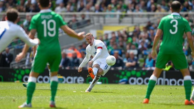Ireland 0-0 Anh (7/6/2015): Trận giao hữu giữa Ireland và tuyển Anh diễn ra bế tắc với chất lượng chuyên môn rất thấp. Đài ITV, đơn vị chịu trách nhiệm phát sóng trận đấu này, đã đăng dòng trạng thái “Chúng tôi xin lỗi” trên Twitter ngay khi trận đấu kết thúc. Ảnh: Internet.