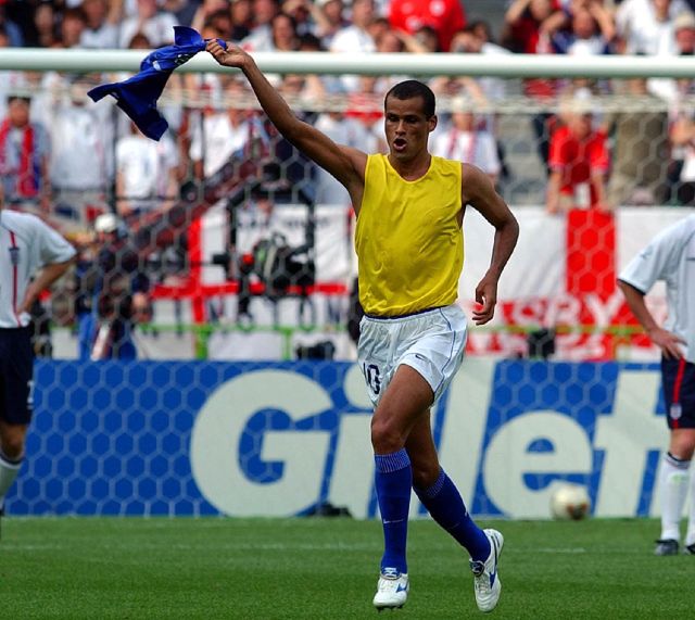 Rivaldo Những “kỳ quan” trên điểm cố định của bóng đá Brazil