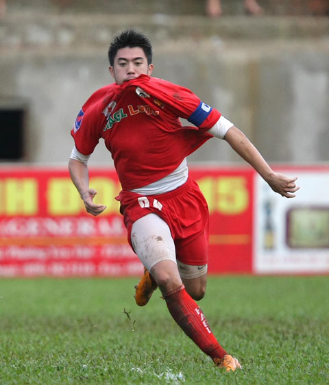  Lee Nguyễn từng thi đấu cho HAGL và B.Bình Dương.