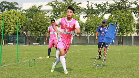 Trung vệ Nguyễn Nam Anh được HLV Miura triệu tập bổ sung.