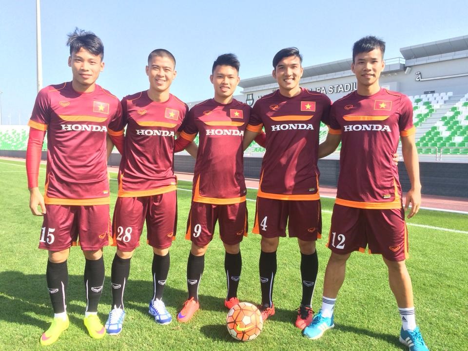 U23 Việt Nam tập nhẹ ngày đầu ở Qatar