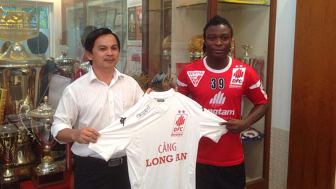 CLB Long An đã chiêu mộ thành công tiền đạo nhập tịch Lê Văn Tân.