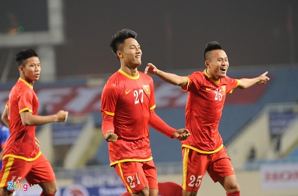 Cầu thủ Trung Quốc mừng chiến thắng ở vòng loại U.23 Châu Á 2016.