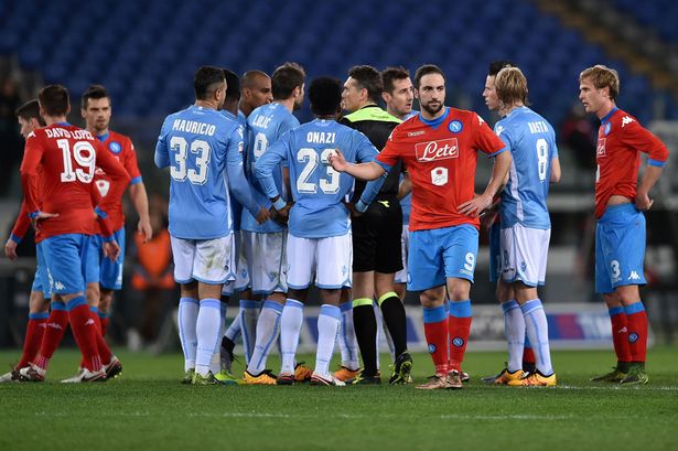 Lazio bị BTC Serie A phạt vì hành vi của CĐV trong trận gặp Napoli. Ảnh: Internet.