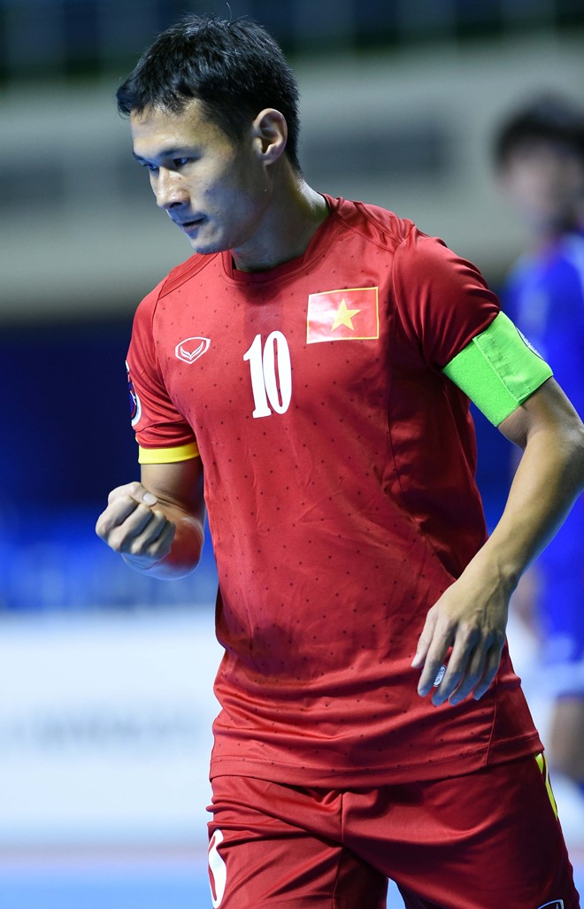 Tuyển futsal Việt Nam ra quân thắng lợi tại giải châu Á