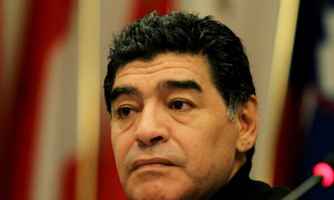 Diego Maradona 10 vụ trốn thuế đình đám trong lịch sử làng túc cầu